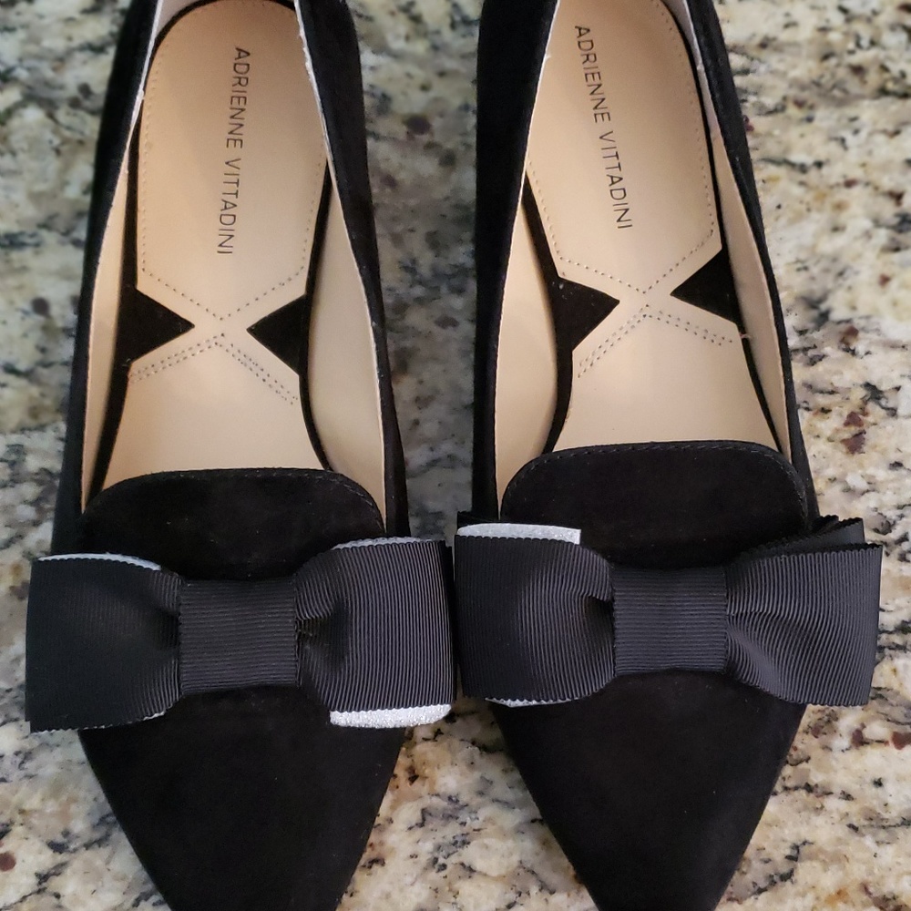 Adrienne Vittadini Ficke Leather Flats